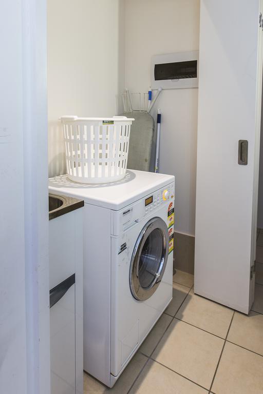 Boathouse Port Of Airlie Apartment แอร์ลีบีช ห้อง รูปภาพ